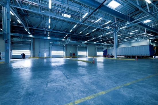 normas seguridad almacén
